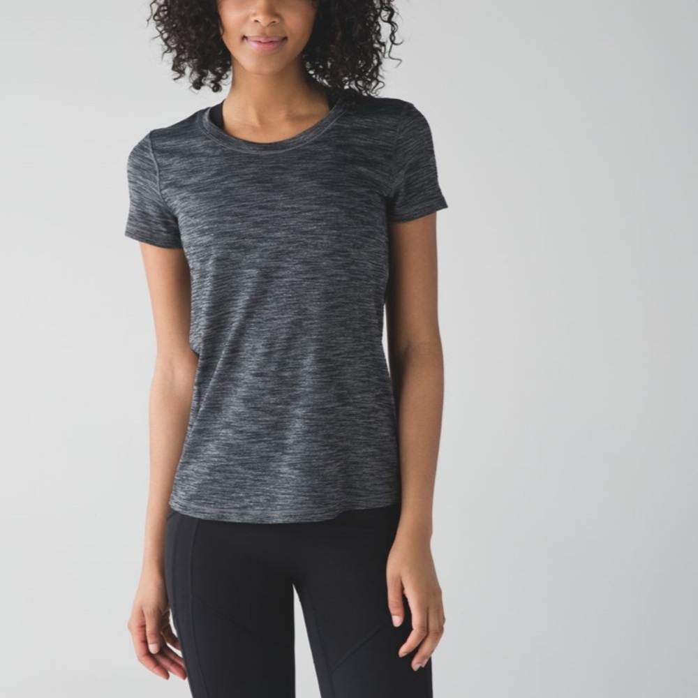 LULULEMON Beat the Heat Heathered Black Short Sleeve Tee
